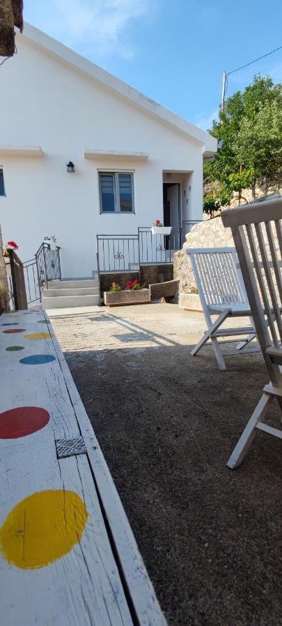Dika Apartment バール エクステリア 写真